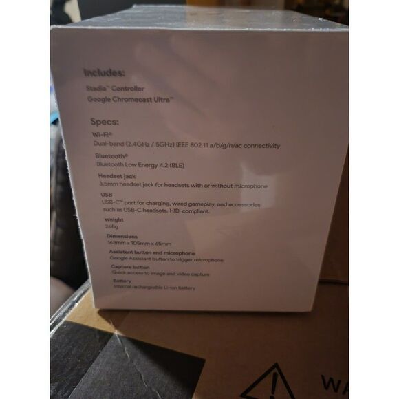 Google Stadia Premiere Edition Gaming System New - Picture 2 of 4